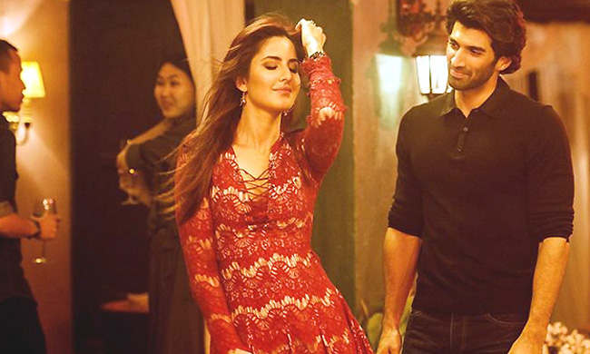 /media/k2/galleries/50392/Fitoor-Movie-Stills-02