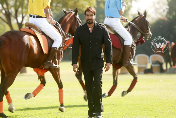 /media/k2/galleries/63229/Baadshaho-03