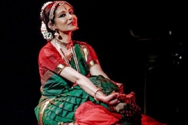 Alarmel Valli Bharatanatyam Performance