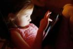 electronic gadget and sleep, child's sleep, bedtime smartphone use may affect child s sleep and health, Cardiff university