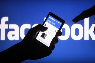 Facebook’s safety check under critical observation Facebook’s safety check under critical observation