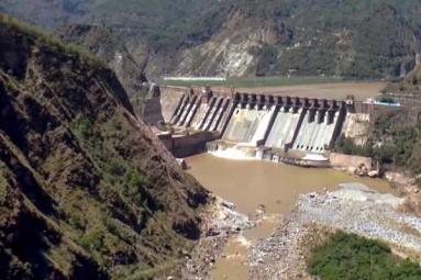 India&#039;s Water Warning To Pak as it Blocks flow through Jammu Dam