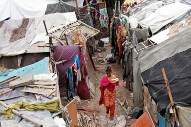 Poverty Levels Reduced in India by Record: World Bank