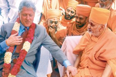 Secretary Hillary Clinton and Former U.S. President Bill Clinton Pays Rich  Tribute to HH Pramukh Swami Maharaj of BAPS Swaminarayan Sanstha