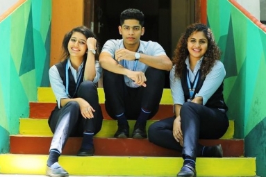 Priya Prakash Varrier’s ‘Oru Adaar Love’ to Have New Climax Priya Prakash Varrier’s ‘Oru Adaar Love’ to Have New Climax