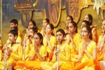 Bhagavad Gita, Ganapathy Sachchidananda swami, us children recite 700 gita slokas, Skype