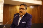 Journalist, Rising Kashmir, senior journalist shujaat bukhari shot dead in srinagar, Mehbooba