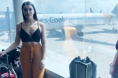 21-Year-Old Woman Passenger of Thomas Cook Airlines Ordered to Cover up Crop Top Or Else Removed from Flight