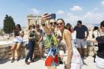 Union culture and tourism minister, Mahesh Sharma, cultural minister to foreign tourists don t wear skirts in india, Mathura