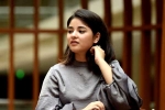 Zaira Wasim islam, zaira wasim dangal, zaira wasim quits bollywood to focus on her faith islam, Dangal Zaira Wasim islam, zaira wasim dangal, zaira wasim quits bollywood to focus on her faith islam, Dangal