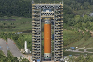 NASA Unveils its Most Powerful Rocket Ever to Take us to Moon NASA Unveils its Most Powerful Rocket Ever to Take us to Moon