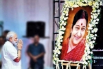 Narendra Modi paying tribute to sushma swaraj, sushma swaraj narendra modi relationship, sushma swaraj transformed mea narendra modi, Sushma swaraj
