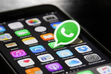 WhatsApp Pay Soon in India, Twitterati Says ‘RIP Paytm’